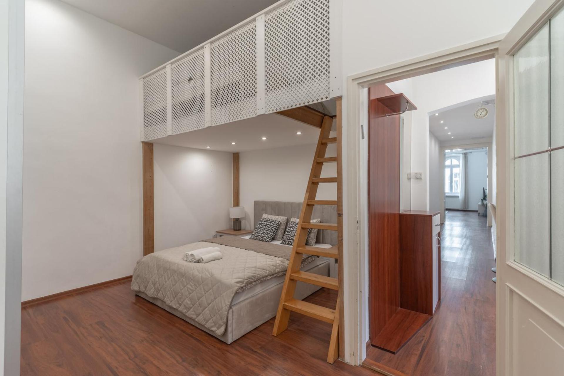 Deluxe And Cozy Center For 8ppl Apartment
